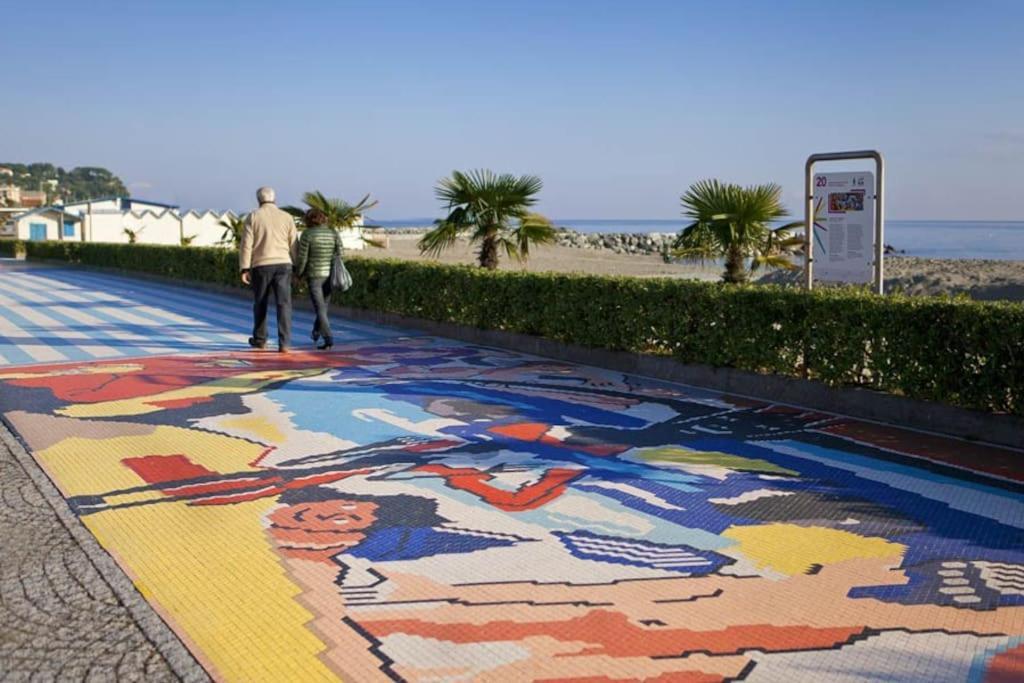 Le Finestre Sul Mare Διαμέρισμα Albissola Marina Εξωτερικό φωτογραφία